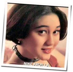 Panggung Sandiwara Chords by Nike Ardilla