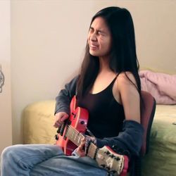 Slow Dancing In A Burning Room Chords by Niki (Nicole Zefanya)