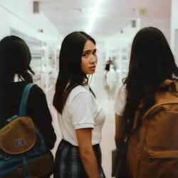 High School In Jakarta Chords by Niki Niki