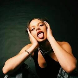 Fieber Chords by Nina Chuba