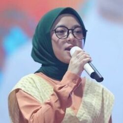 Nissa Sabyan Gambus chords for Law kana bainanal habib