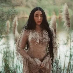 I Just Want A Lover Bass Tab by Noah Cyrus