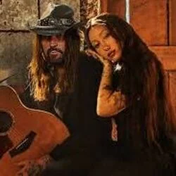 On Our Way Along Chords by Noah Cyrus