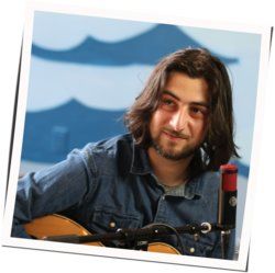 False Confidence Ukulele Chords by Noah Kahan