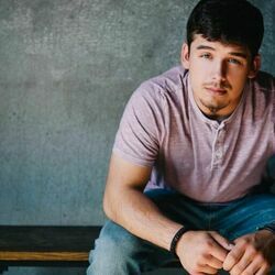 Noah Thompson chords for One day tonight