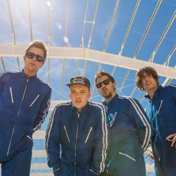 A Santiago Voy Solo Tab by Novedades Carminha