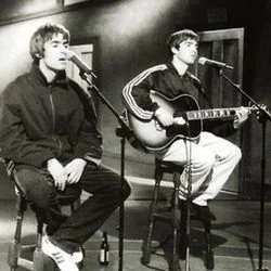 Live Forever Chords by Oasis