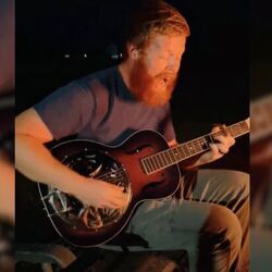Simple Man Chords by Oliver Anthony Music
