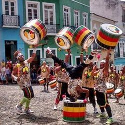 Vem Meu Amor Chords by Olodum