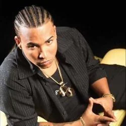 De Niña A Mujer Chords by Don Omar