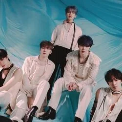 Baila Conmigo Chords by Oneus (원어스)