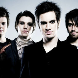 Turn Off The Lights Bass Tab by Panic! At The Disco