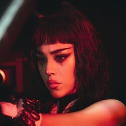 Tenemos Que Hablar Chords by Danna Paola