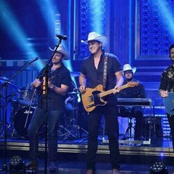 Smokin A Doobie Chords by Jon Pardi