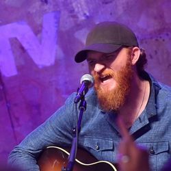 Back Home To You Chords by Eric Paslay