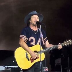No Surrender Live Chords by Pearl Jam