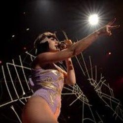 I Kissed A Girl Acoustic Chords by Katy Perry