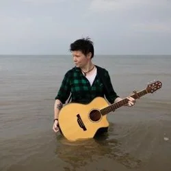 No Woman Ever Wants To Be A Muse Chords by Grace Petrie