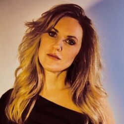 Miss Lucy Chords by Liz Phair