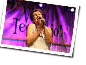 Leva Chords by Leila Pinheiro