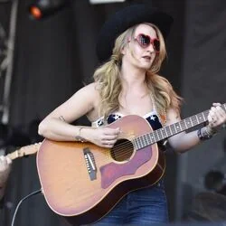 Hands Of Time Chords by Margo Price