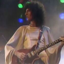 In The Lap Of The Gods Revisited Live Chords by Queen