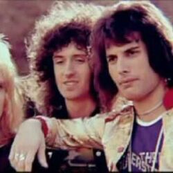 Lazing On A Sunday Afternoon Tabs by Queen