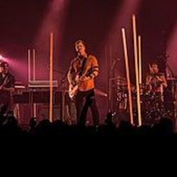 Hanging Tree Tabs by Queens Of The Stone Age