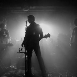 You Think I Ain't Worth A Dollar But I Feel Like A Millionaire Bass Tab by Queens Of The Stone Age