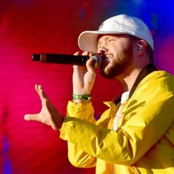 Lip Gloss Chords by Quinn XCII