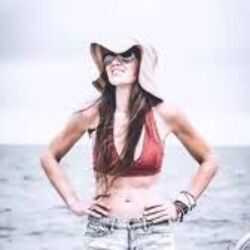 Weed And Whiskey Chords by Raelyn Nelson Band