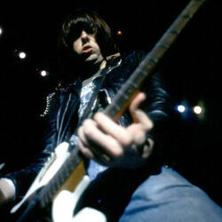 Shes The One Chords by The Ramones