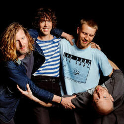 Call Me Junior Chords by Razorlight