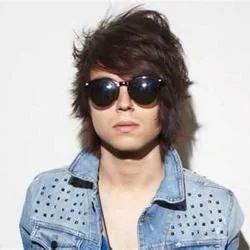 I Don't Wanna Spend Another Christmas Without You Chords by The Ready Set