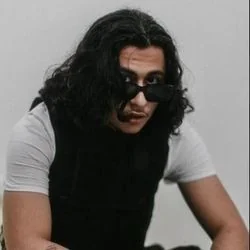 Love Me Chords by RealestK