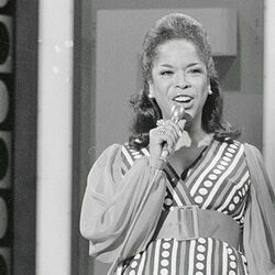 Girl Talk Chords by Della Reese
