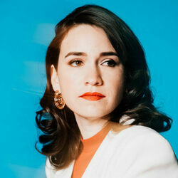 Runner In The Sun Chords by Reina Del Cid