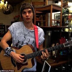 Hi Ren Chords by Ren (ren Gill)