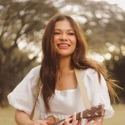 What A Wonderful World - Can't Help Falling In Love Live Chords by Reneé Dominique