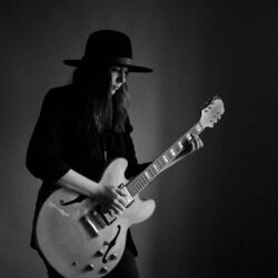 Scrimshaw Chords by Renee Maskin