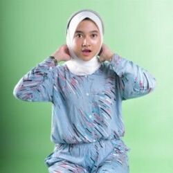 Memilih Untuk Pergi Chords by Reni Febriyanti