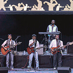 I Lay Down My Ways Chords by Rexband