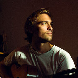 Slowest Way To Drown Chords by Rhys Lewis