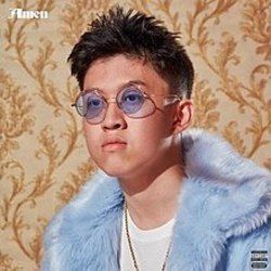 Introvert Chords by Rich Brian