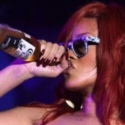 Cheers Chords by Rihanna