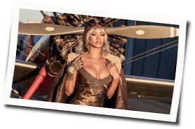 Selfish Girl Chords by Rihanna