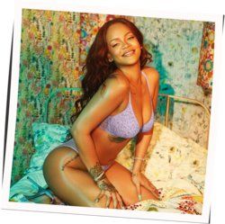 Stay - Love On The Brain - Diamonds - Medley Chords by Rihanna