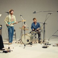 Goodnight Tonight Chords by Rikas