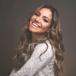 Abraça-me Chords by Gabriela Rocha
