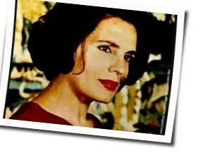 Lisboa Não Sejas Francesa Chords by Amalia Rodrigues